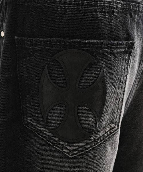 FUGA(フーガ)の「『FUGA/フーガ』FUGA × 2002 Skull Baggy Denim Pants(デニムパンツ・メンズ・ブラック・S/M/L)」の3枚目の写真