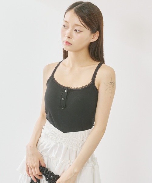 P.V.T(ピーブイティー)の「レースデザインヘンリーネックキャミ(キャミソール・レディース・Black/ホワイト系その他/ブラック系その他/ホワイト系その他2・F)」の7枚目の写真