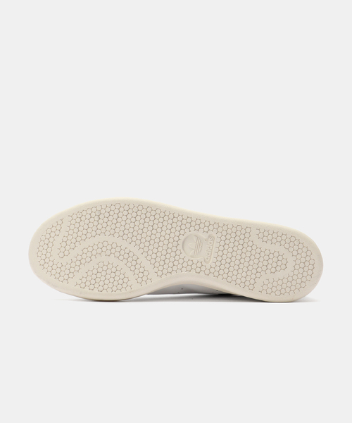 adidas Originals(アディダスオリジナルス)の「adidas originals STAN SMITH DECON IE9118(スニーカー・メンズ・ホワイト・23cm/28cm/28.5cm/29cm)」の4枚目の写真