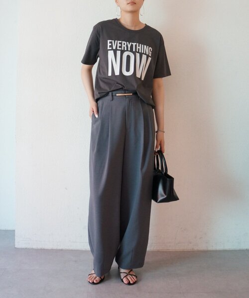 LOUNGEDRESS(ラウンジドレス)の「ライトバレルレッグパンツ(その他パンツ・レディース・チャコールグレー/ベージュ・MEDIUM/SMALL)」の3枚目の写真