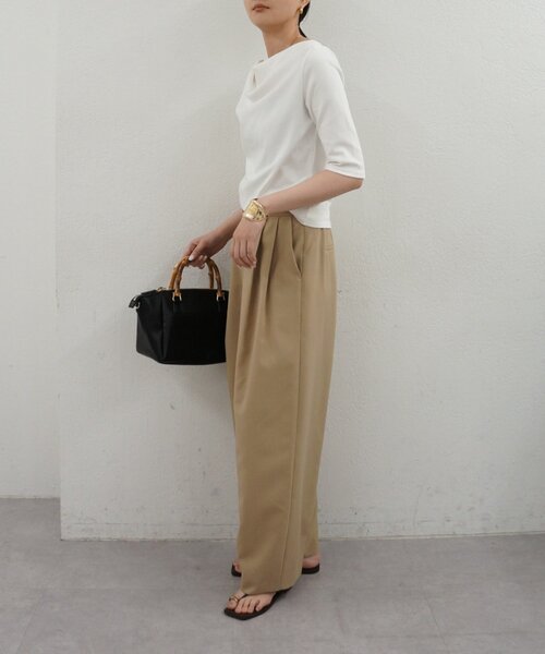 LOUNGEDRESS(ラウンジドレス)の「ライトバレルレッグパンツ(その他パンツ・レディース・チャコールグレー/ベージュ・MEDIUM/SMALL)」の16枚目の写真