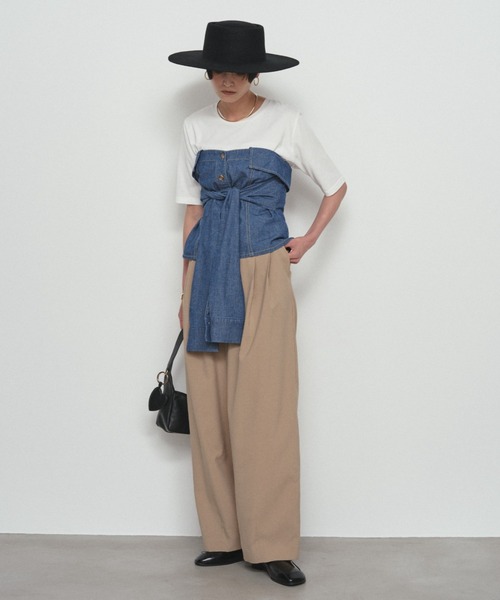 LOUNGEDRESS(ラウンジドレス)の「ライトバレルレッグパンツ(その他パンツ・レディース・チャコールグレー/ベージュ・MEDIUM/SMALL)」の16枚目の写真