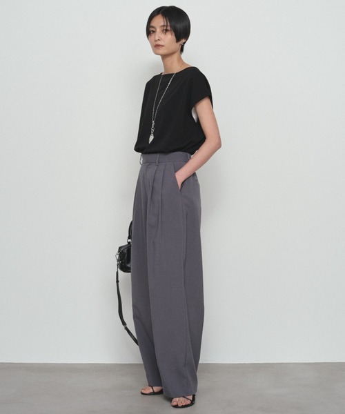 LOUNGEDRESS(ラウンジドレス)の「ライトバレルレッグパンツ(その他パンツ・レディース・チャコールグレー/ベージュ・MEDIUM/SMALL)」の18枚目の写真