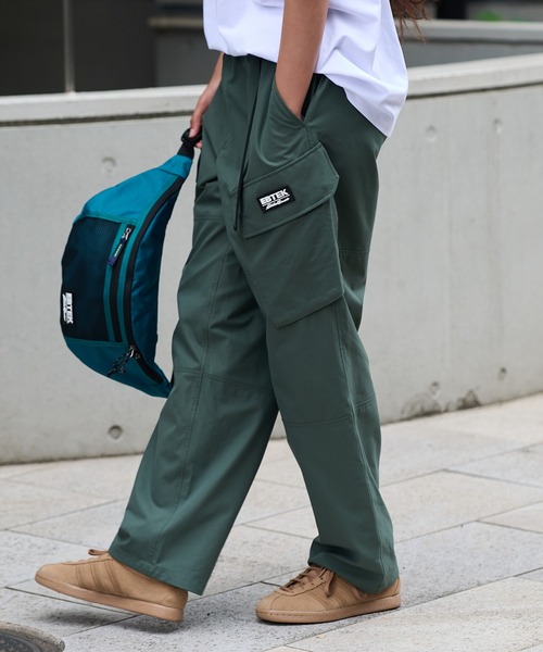 Eddie Bauer(エディーバウアー)の「EBTEK マイクロメッシュ イージーパンツ(その他パンツ・メンズ・グリーン/ブラック・M/L/S/XL/XXL)」の17枚目の写真