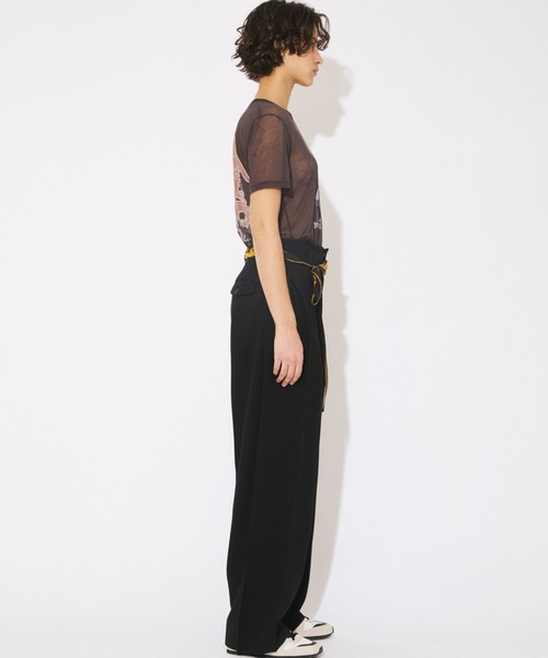 beautiful people(ビューティフルピープル)の「triacetate double cloth side 2tuck pants(スラックス・レディース・ブラック/ボルドー/ブルー・36)」の5枚目の写真