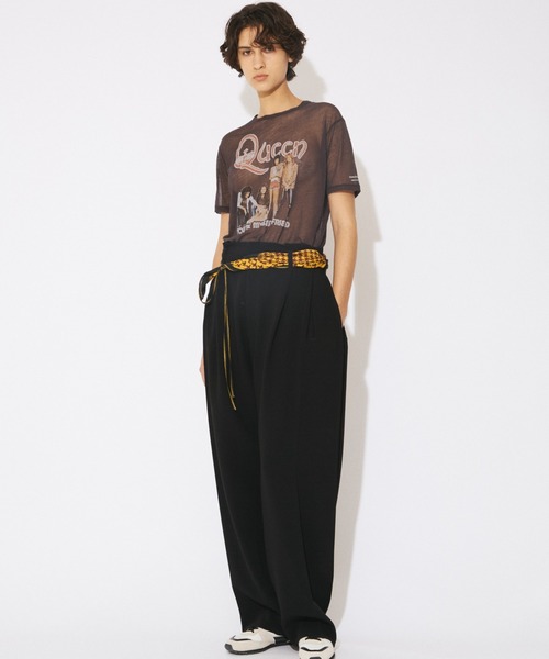 beautiful people(ビューティフルピープル)の「triacetate double cloth side 2tuck pants(スラックス・レディース・ブラック/ボルドー/ブルー・36)」の8枚目の写真