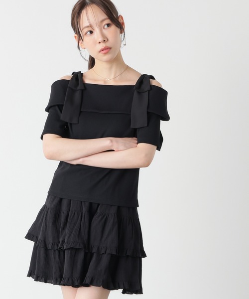Honeys(ハニーズ)の「【ハニさら・接触冷感・UVカット】肩リボンオフショルトップス(Tシャツ/カットソー・レディース・ピンク/アイボリー/杢グレー/ブラック・L/M/S)」の10枚目の写真