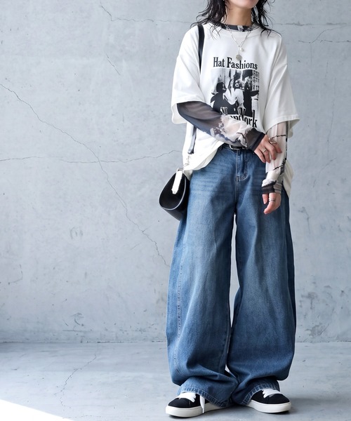 antiqua(アンティカ)の「ワイド カーデニムパンツ(デニムパンツ・レディース・ブルー系その他/ライトブルー・MEDIUM/LARGE/X-LARGE)」の5枚目の写真