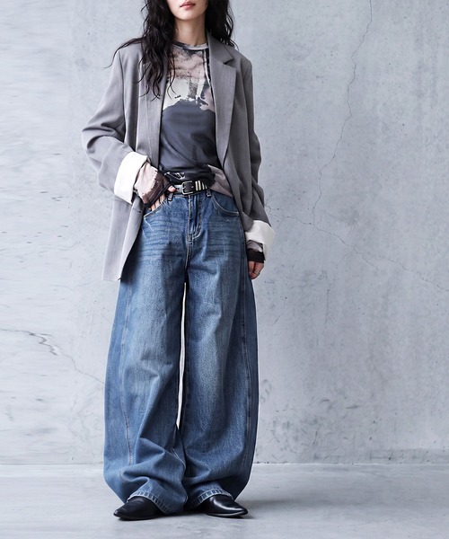 antiqua(アンティカ)の「ワイド カーデニムパンツ(デニムパンツ・レディース・ブルー系その他/ライトブルー・MEDIUM/LARGE/X-LARGE)」の6枚目の写真