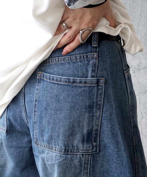 antiqua(アンティカ)の「ワイド カーデニムパンツ(デニムパンツ・レディース・ブルー系その他/ライトブルー・MEDIUM/LARGE/X-LARGE)」の10枚目の写真