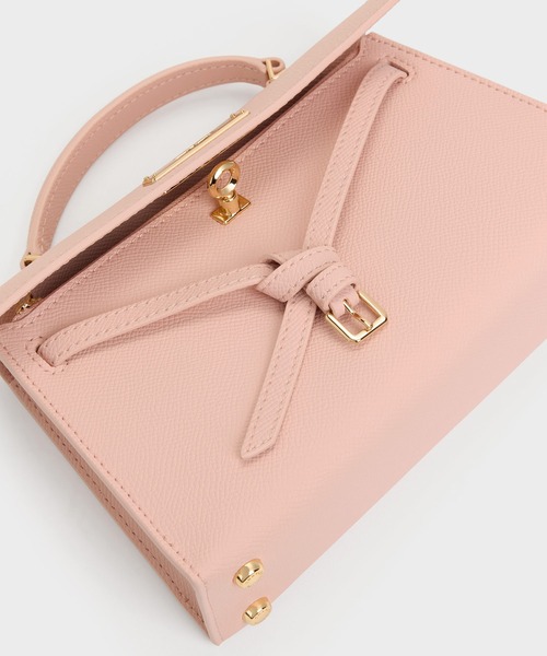 CHARLES & KEITH(チャールズ & キース)の「Tricha トリチャ ノッテッドベルト トップハンドルバッグ(ハンドバッグ・レディース・ブラック/ピンク/ベージュ系その他6・S)」の6枚目の写真