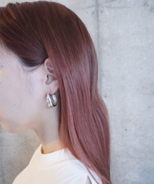 NUUK(ヌーク)の「EARRINGS ORBIT(ピアス(両耳用)・レディース・シルバー・ONE SIZE)」の3枚目の写真