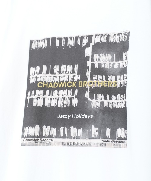 ARTCHIVES MALIBU(アートカイブス マリブ)の「【 Chadwick Products / チャドウィック プロダクツ 】JAZZY HOLIDAY TEE(Tシャツ/カットソー・メンズ・ホワイト/チャコールグレー・S/M/L/XL)」の3枚目の写真