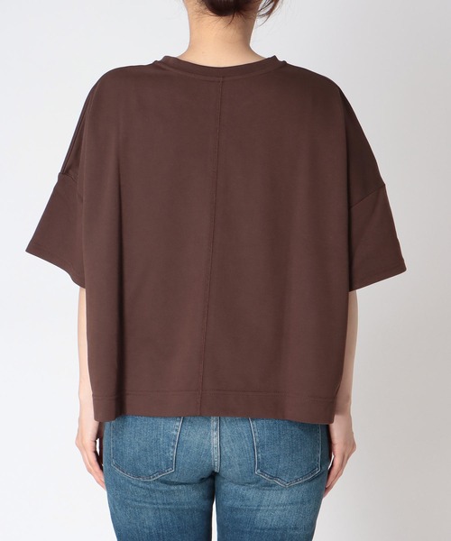 Jines(ジネス)の「配色ロゴ刺繍Tシャツ(Tシャツ/カットソー・レディース・ブラック/チャコールグレー/モカ・38)」の6枚目の写真