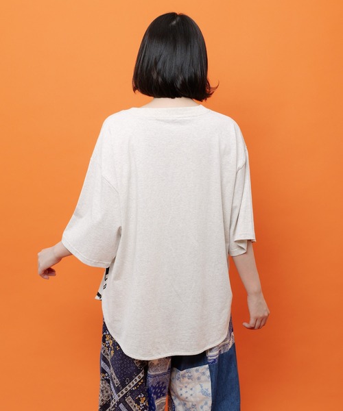 ScoLar（スカラー）の「162728：サングラススカラーちゃん UVプリントTシャツ（Tシャツ/カットソー・レディース・オフホワイト/チャコールグレー・M）」の7枚目の写真