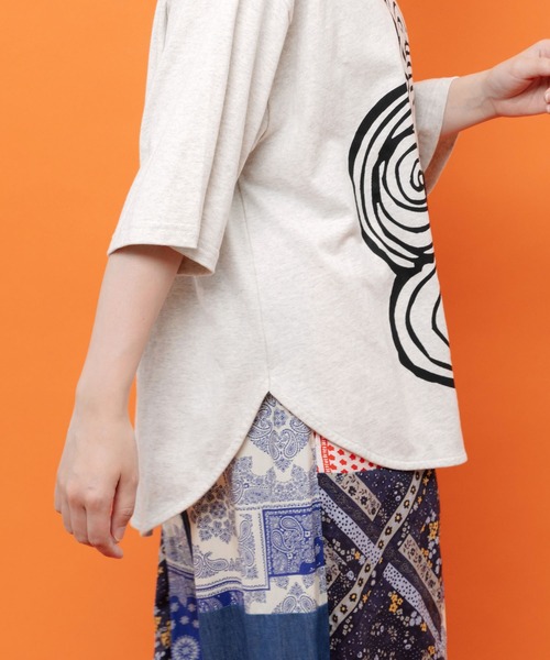 ScoLar（スカラー）の「162728：サングラススカラーちゃん UVプリントTシャツ（Tシャツ/カットソー・レディース・オフホワイト/チャコールグレー・M）」の9枚目の写真