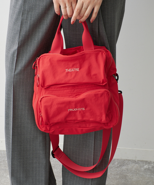 Spick & Span(スピックアンドスパン)の「THEATRE PRODUCTS / シアタープロダクツ VERTICAl 60(ショルダーバッグ・レディース・パープル/レッド/ブラック・FREE)」の9枚目の写真