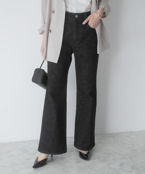 URBAN RESEARCH ROSSO WOMEN(アーバンリサーチ ロッソ)の「PERFECT FLARE DENIM(デニムパンツ・レディース・ブラック・38/36/TALL)」の19枚目の写真