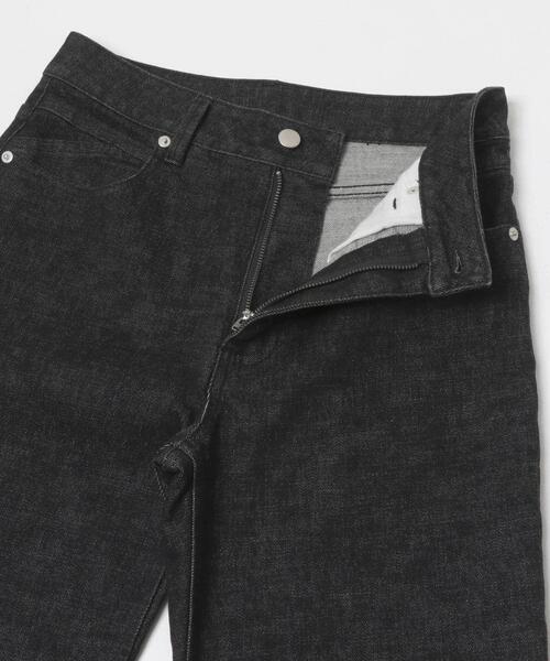 URBAN RESEARCH ROSSO WOMEN(アーバンリサーチ ロッソ)の「PERFECT FLARE DENIM(デニムパンツ・レディース・ブラック・38/36/TALL)」の11枚目の写真