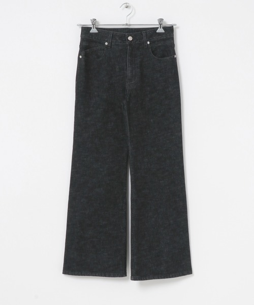 URBAN RESEARCH ROSSO WOMEN(アーバンリサーチ ロッソ)の「PERFECT FLARE DENIM(デニムパンツ・レディース・ブラック・38/36/TALL)」の5枚目の写真