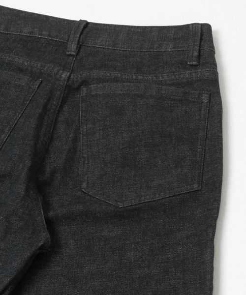 URBAN RESEARCH ROSSO WOMEN(アーバンリサーチ ロッソ)の「PERFECT FLARE DENIM(デニムパンツ・レディース・ブラック・38/36/TALL)」の9枚目の写真