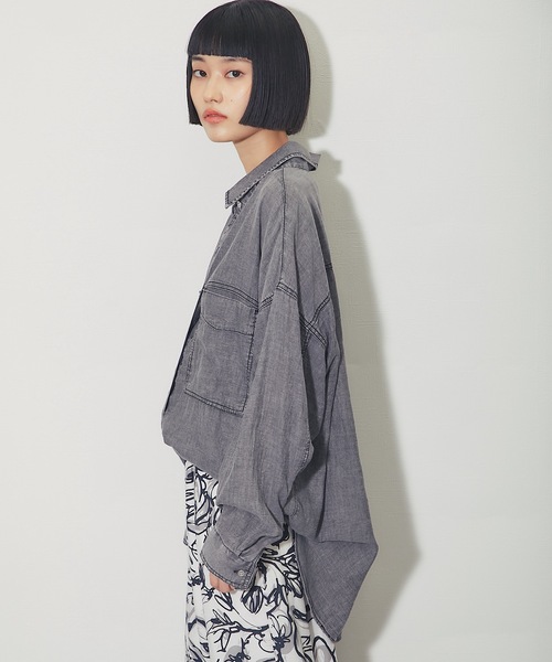 ANOTHER S（アナザーエス）の「シアーデニム裾2wayシャツ（Tシャツ/カットソー・レディース・ブラック/ブルー・FREE）」の15枚目の写真