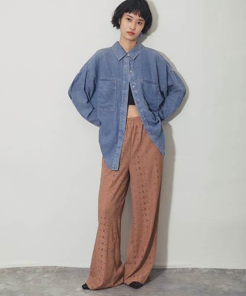 ANOTHER S（アナザーエス）の「シアーデニム裾2wayシャツ（Tシャツ/カットソー・レディース・ブラック/ブルー・FREE）」の22枚目の写真