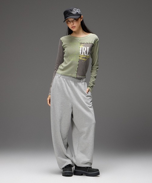 X-girl(エックスガール)の「FADED REMAKE STYLE L/S COMPACT TOP(Tシャツ/カットソー・レディース・バーガンディー/オリーブ・ONE SIZE)」の10枚目の写真