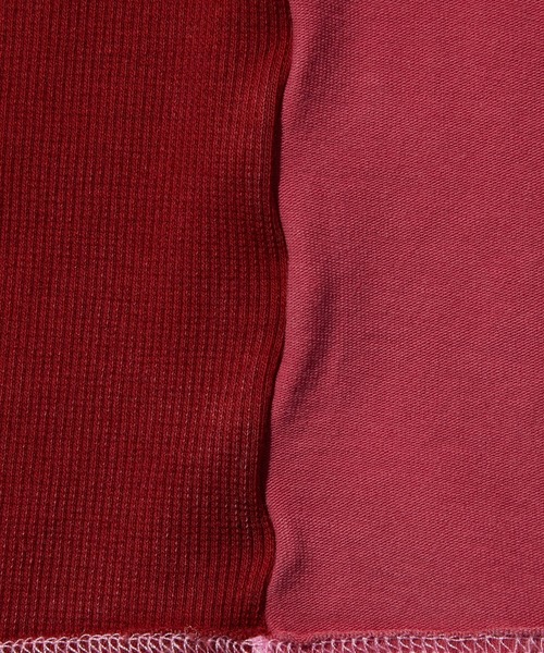 X-girl(エックスガール)の「FADED REMAKE STYLE L/S COMPACT TOP(Tシャツ/カットソー・レディース・バーガンディー/オリーブ・ONE SIZE)」の22枚目の写真