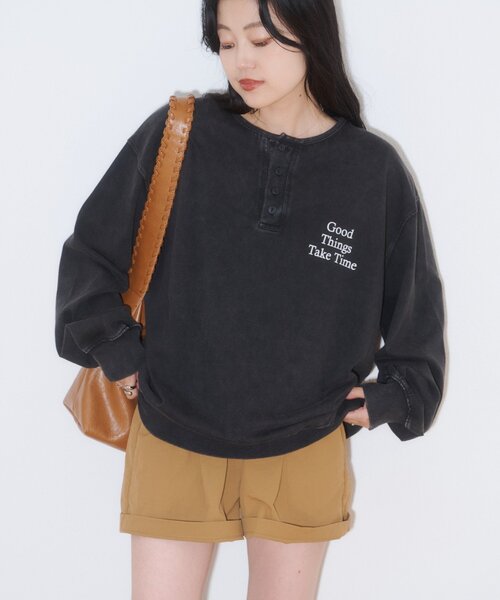 CIAOPANIC TYPY(チャオパニックティピー)の「パウダー加工ヘンリーロンTEE(Tシャツ/カットソー・レディース・ブラック/ベージュ/レッド・LARGE/MEDIUM)」の12枚目の写真