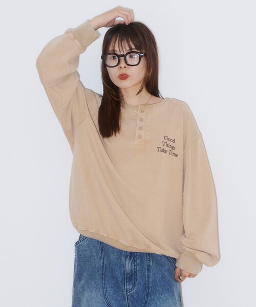 CIAOPANIC TYPY(チャオパニックティピー)の「パウダー加工ヘンリーロンTEE(Tシャツ/カットソー・レディース・ブラック/ベージュ/レッド・LARGE/MEDIUM)」の20枚目の写真