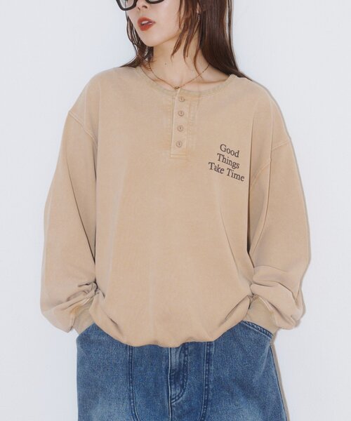 CIAOPANIC TYPY(チャオパニックティピー)の「パウダー加工ヘンリーロンTEE(Tシャツ/カットソー・レディース・ブラック/ベージュ/レッド・LARGE/MEDIUM)」の21枚目の写真
