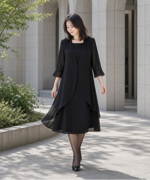prendre la joie(プレンドレラジョア)の「夏用フリルワンピース ブラックフォーマル ロング丈 前開き(ワンピース・レディース・ブラック・11号/9号)」の6枚目の写真