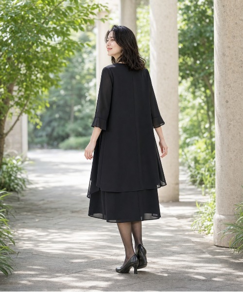 prendre la joie(プレンドレラジョア)の「夏用フリルワンピース ブラックフォーマル ロング丈 前開き(ワンピース・レディース・ブラック・11号/9号)」の5枚目の写真