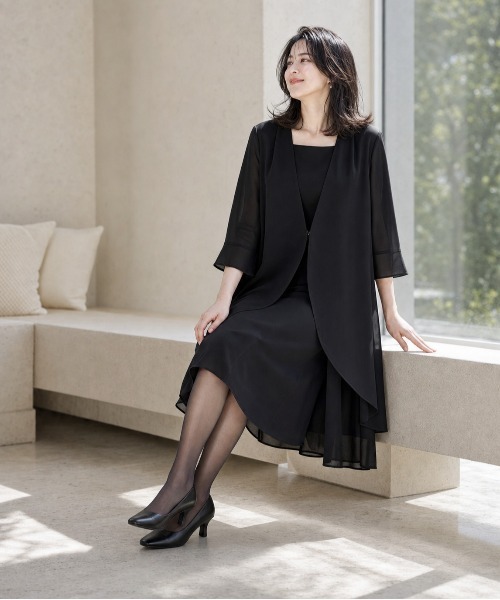 prendre la joie(プレンドレラジョア)の「夏用フリルワンピース ブラックフォーマル ロング丈 前開き(ワンピース・レディース・ブラック・11号/9号)」の4枚目の写真