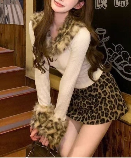 AVYL(アヴィル)の「レオパードファー切り替え レースアップリブニット(ニット/セーター・レディース・アイボリー・M)」の1枚目の写真