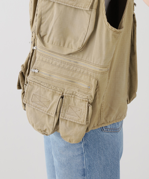 INSCRIRE（アンスクリア）の「INSCRIRE/アンスクリア Cotton Rip Stop Fishing Vest ベスト（その他アウター・レディース・ベージュ・1）」の5枚目の写真
