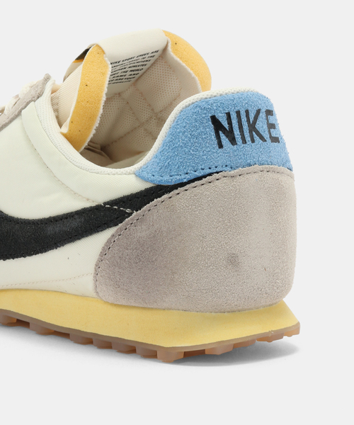 NIKE(ナイキ)の「【NIKE/ ナイキ】 WAFFLE RACER SE(スニーカー・レディース・ホワイト・24.5cm/24cm/25cm)」の6枚目の写真