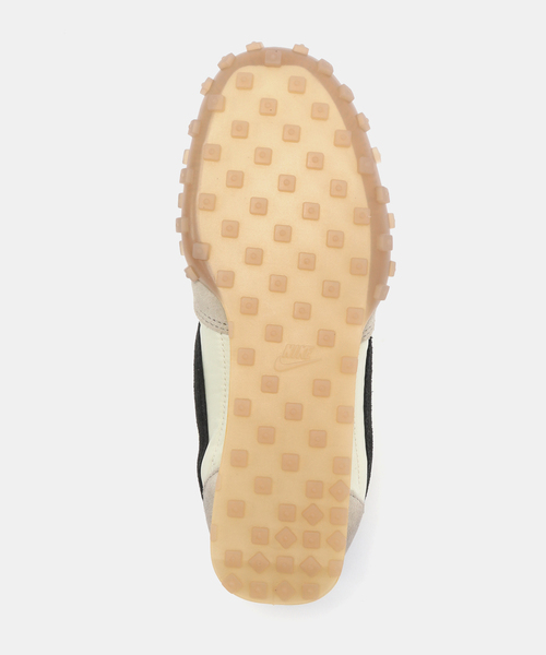NIKE(ナイキ)の「【NIKE/ ナイキ】 WAFFLE RACER SE(スニーカー・レディース・ホワイト・24.5cm/24cm/25cm)」の8枚目の写真
