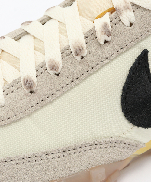 NIKE(ナイキ)の「【NIKE/ ナイキ】 WAFFLE RACER SE(スニーカー・レディース・ホワイト・24.5cm/24cm/25cm)」の9枚目の写真