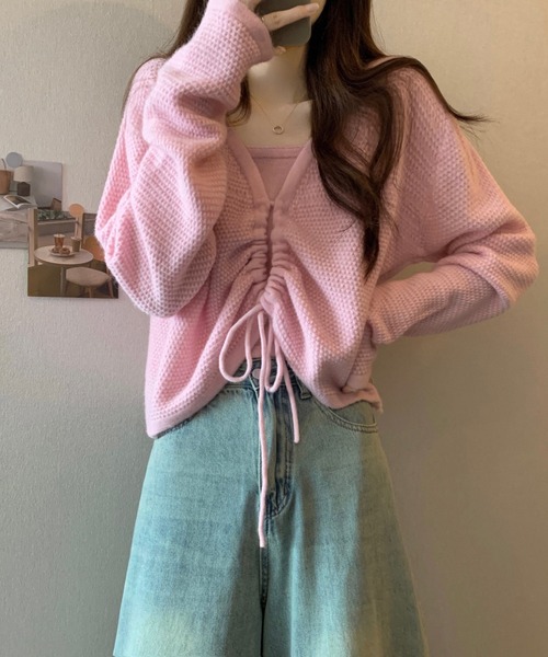 LUCPY（ラクピー）の「ドロストギャザーVネックニットプルオーバー（その他トップス・レディース・ピンク/グリーン/ブルー/ホワイト/ブラック・FREE）」の5枚目の写真