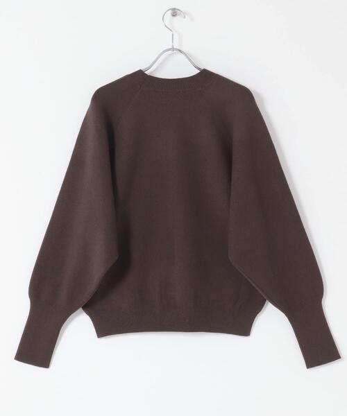 ITEMS URBANRESEARCH（アイテムズ アーバンリサーチ）の「ソフトタッチラグランニット（ニット/セーター・レディース・ブラウン/レッド/ネイビー/ベージュ・FREE）」の13枚目の写真
