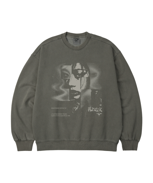 WILDROCK(ワイルドロック)の「モノクロームポートレート ピグメントオーバーサイズスウェット_5 COL(スウェット・メンズ・ライトグレー/ピンク/ブルー/ダークカーキ/チャコール・SMALL/MEDIUM/LARGE/X-SMALL)」の9枚目の写真