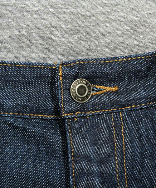 ８(eight)（エイト）の「テーパードスキニーパンツ  デニムジーンズ（デニムパンツ・メンズ・ネイビー/ベージュ/ブラック/ホワイト/ブルー/カーキ・MEDIUM/SMALL/X-LARGE/LARGE）」の8枚目の写真