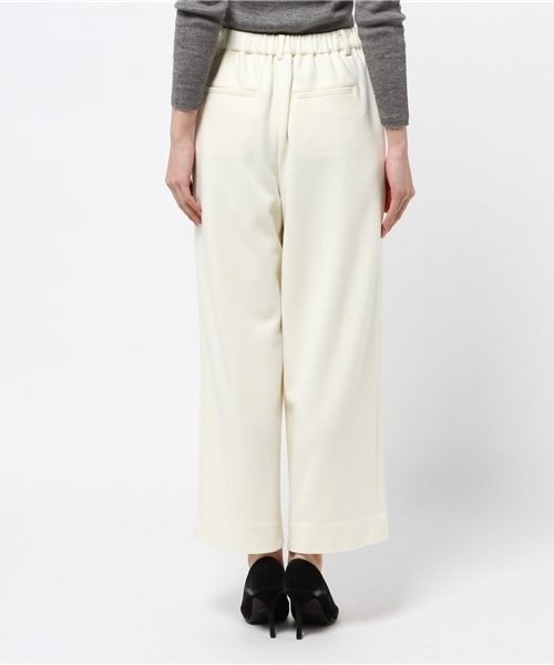 NOLLEY’S（ノーリーズ）の「【GINGER2月号/STORY2月号掲載】圧縮スムースワイドパンツ（その他パンツ・レディース・オフホワイト/ベージュ/ブラック・38/36/34）」の6枚目の写真