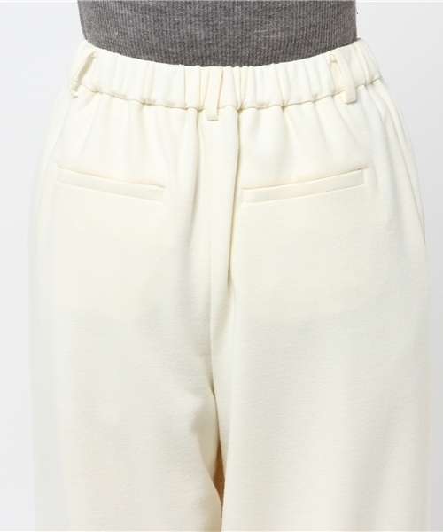 NOLLEY’S（ノーリーズ）の「【GINGER2月号/STORY2月号掲載】圧縮スムースワイドパンツ（その他パンツ・レディース・オフホワイト/ベージュ/ブラック・38/36/34）」の8枚目の写真