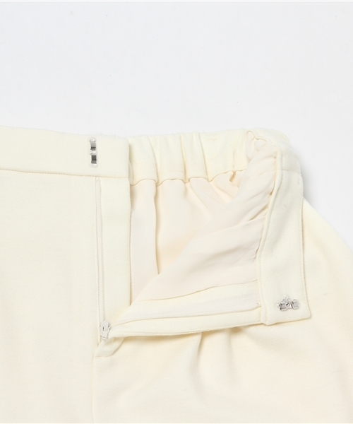 NOLLEY’S（ノーリーズ）の「【GINGER2月号/STORY2月号掲載】圧縮スムースワイドパンツ（その他パンツ・レディース・オフホワイト/ベージュ/ブラック・38/36/34）」の11枚目の写真