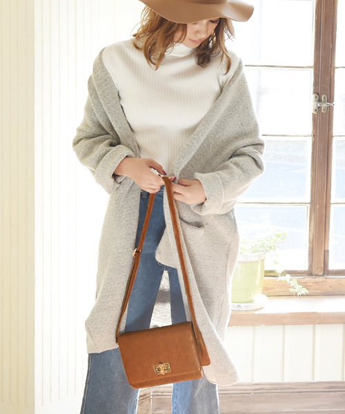 Luz Llena (philter)（ラズレナ　フィルター）の「バンブーバックル付きスクエアショルダーバッグ（ショルダーバッグ・レディース・キャメル/ブラウン/ブラック・ﾌﾘ-）」の13枚目の写真