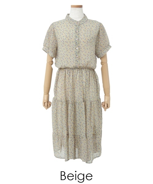 Select Moca セレクトモカ の 小花柄スタンドカラーフロントボタン切替3段ギャザーウエストゴム半袖シフォンロングワンピース ワンピース Wear