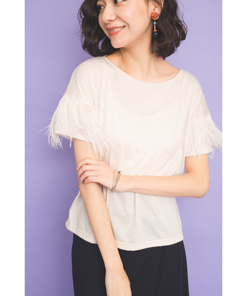 TEVALT(ヴァレット)の「<Titilate valet> フェザースリーブ トップス (Tシャツ/カットソー・レディース・アイボリー/ブラック/サンドベージュ・38)」の2枚目の写真